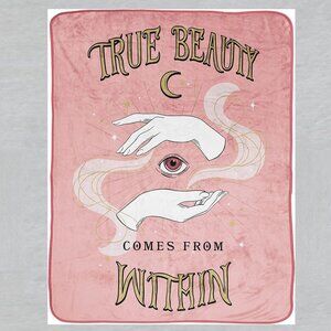 Netflix The School for Good and Evil True Beauty Throw Blanket